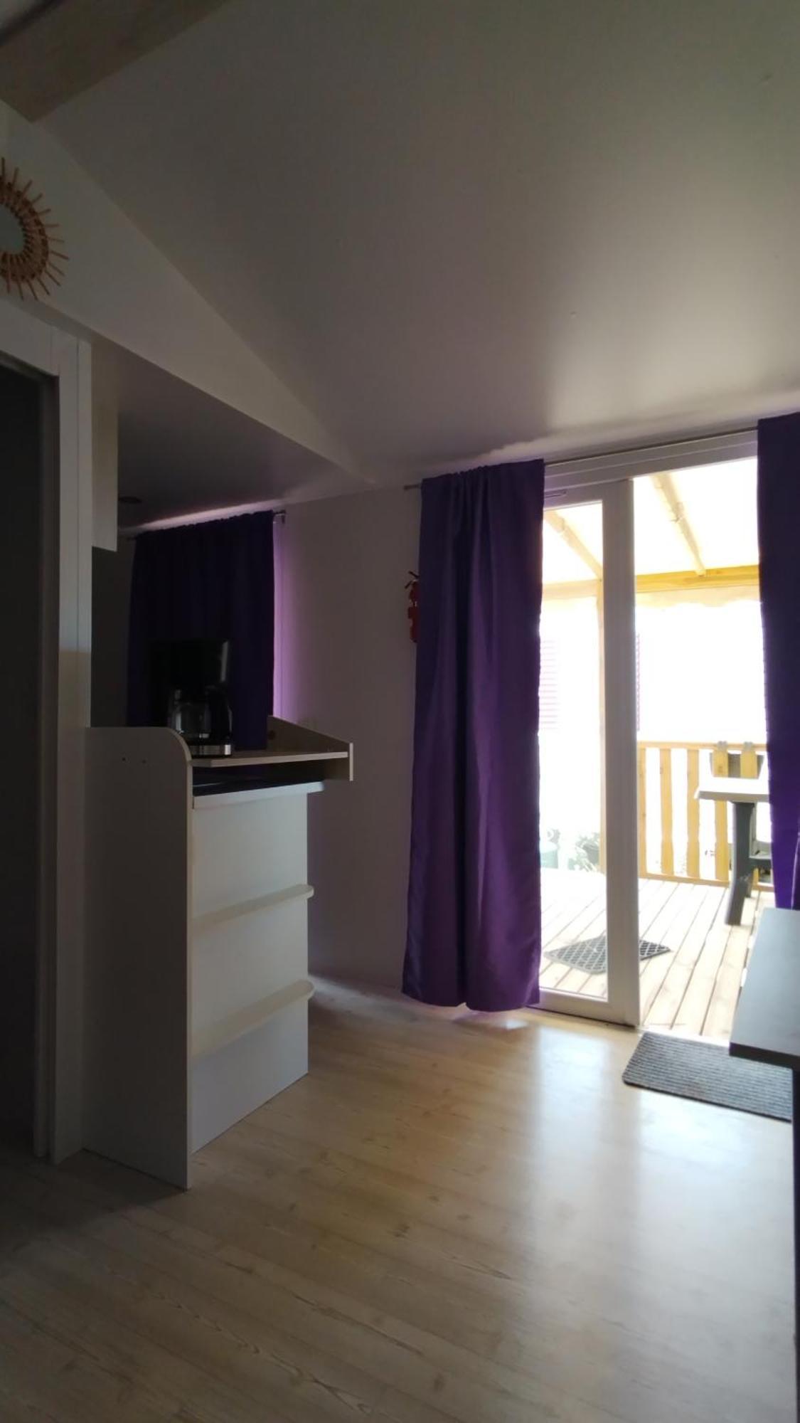 Coco - Camping Le Mar Estang Canet-en-Roussillon Exterior photo